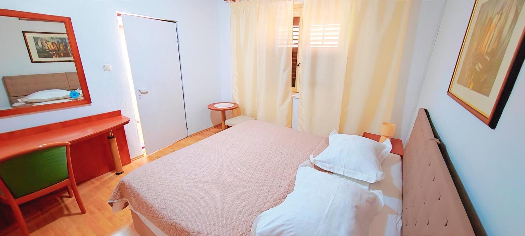 Apartments Jadranka Tucepi Bilik gambar