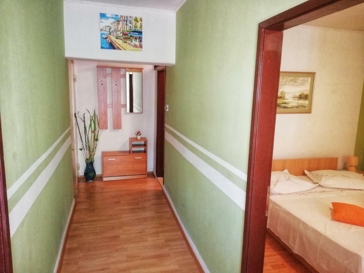 Apartments Jadranka Tucepi Luaran gambar