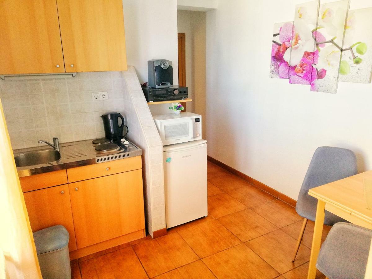 Apartments Jadranka Tucepi Luaran gambar