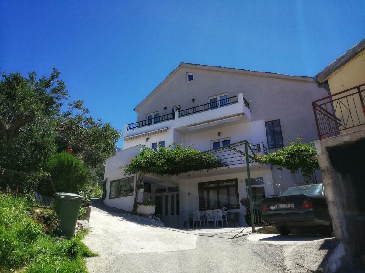 Apartments Jadranka Tucepi Luaran gambar